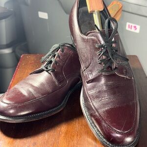 O’Sullivan’s men’s burgundy, leather oxford dress shoes(121)